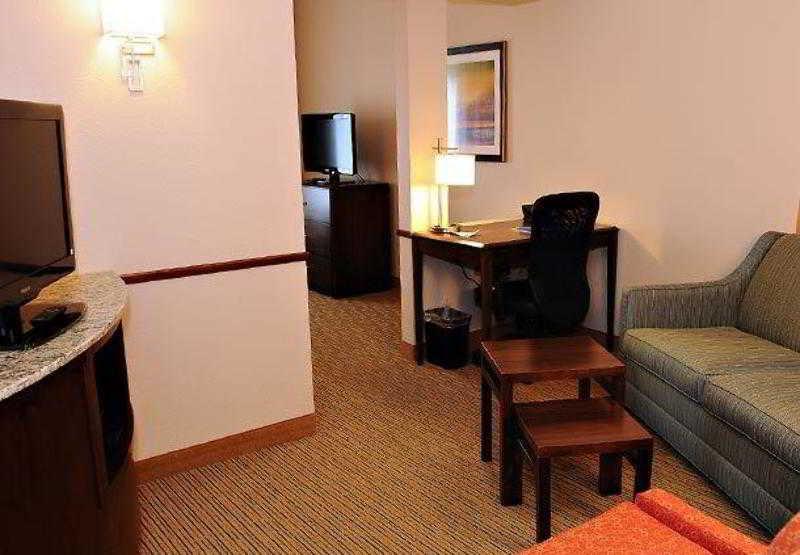 Fairfield Inn & Suites By Marriott Slippery Rock Esterno foto